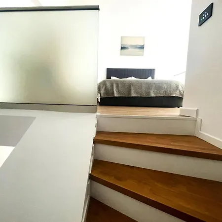 Walter 20 Penthouse W. Private Parking *